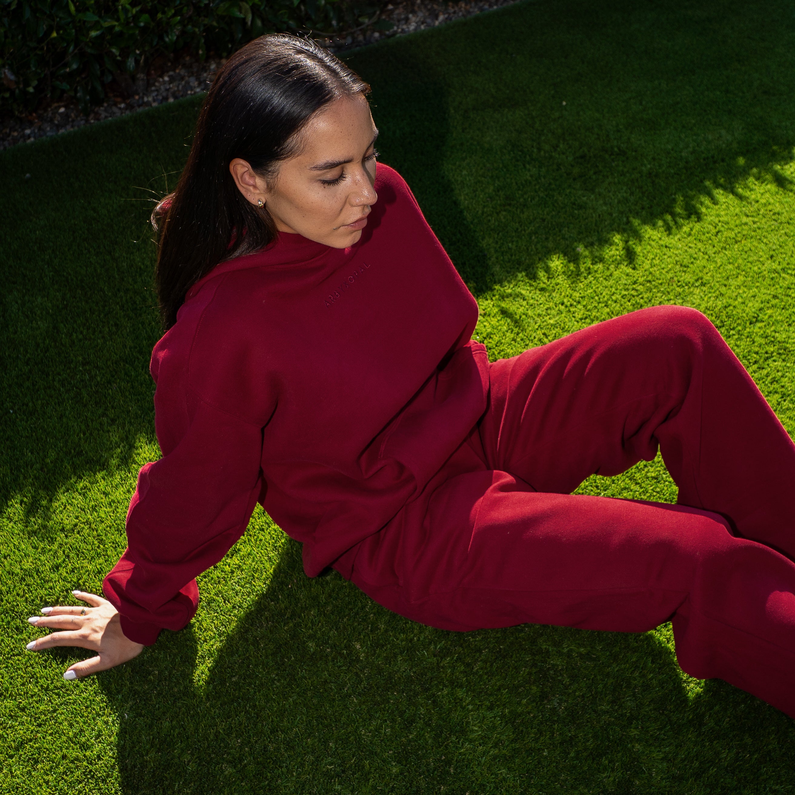 Signature Cuffed Jogger - Merlot