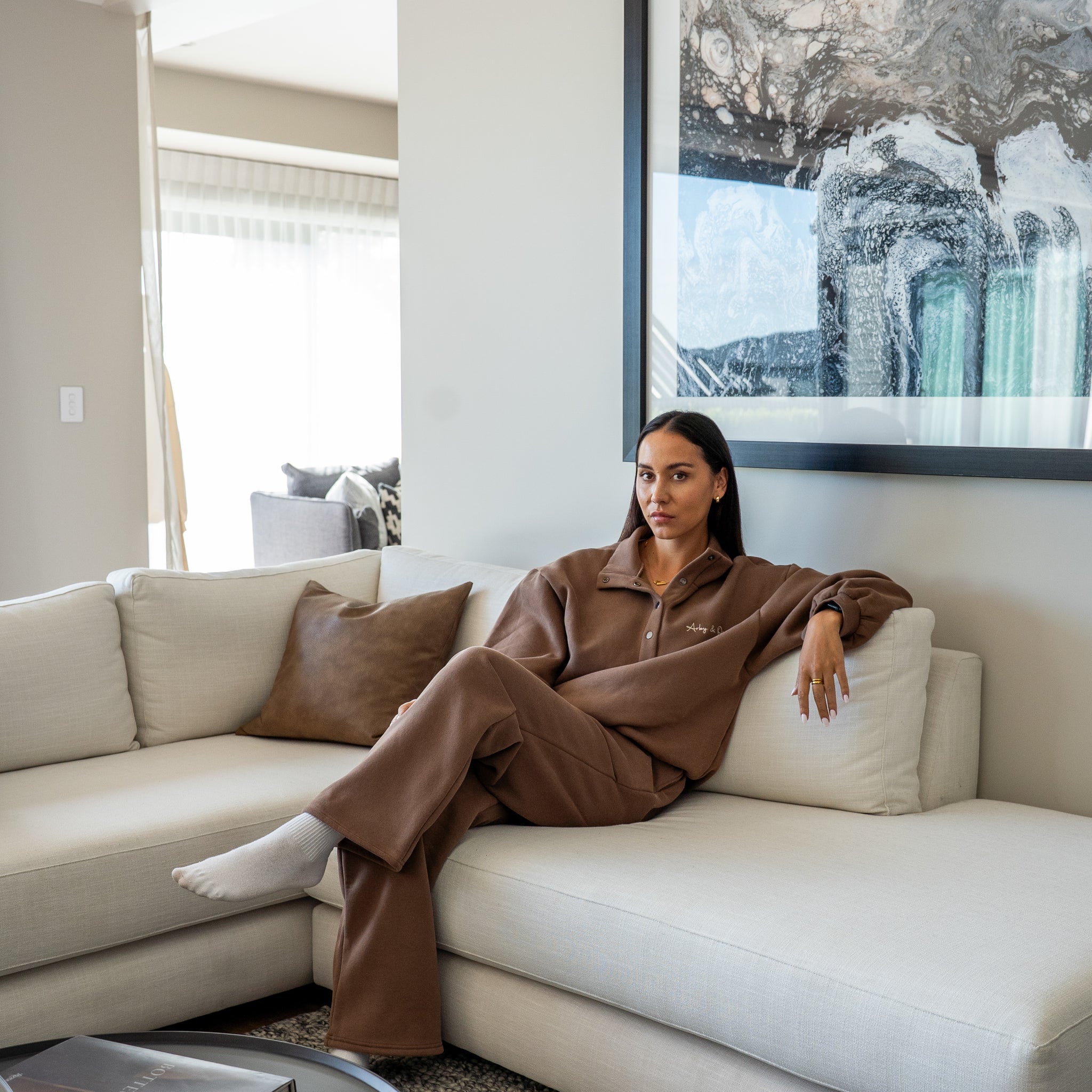 Dome Button Pullover - Cocoa