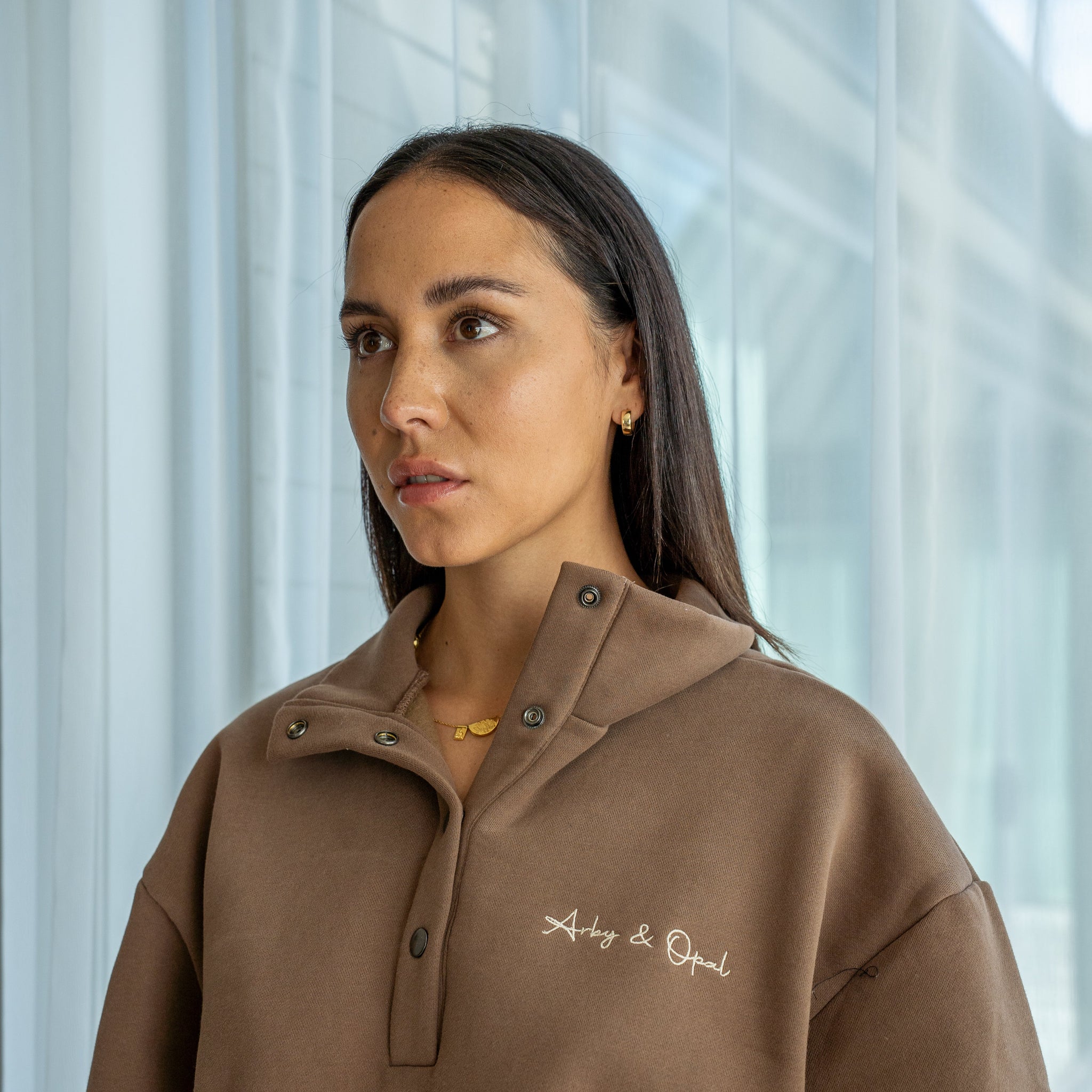 Dome Button Pullover - Cocoa