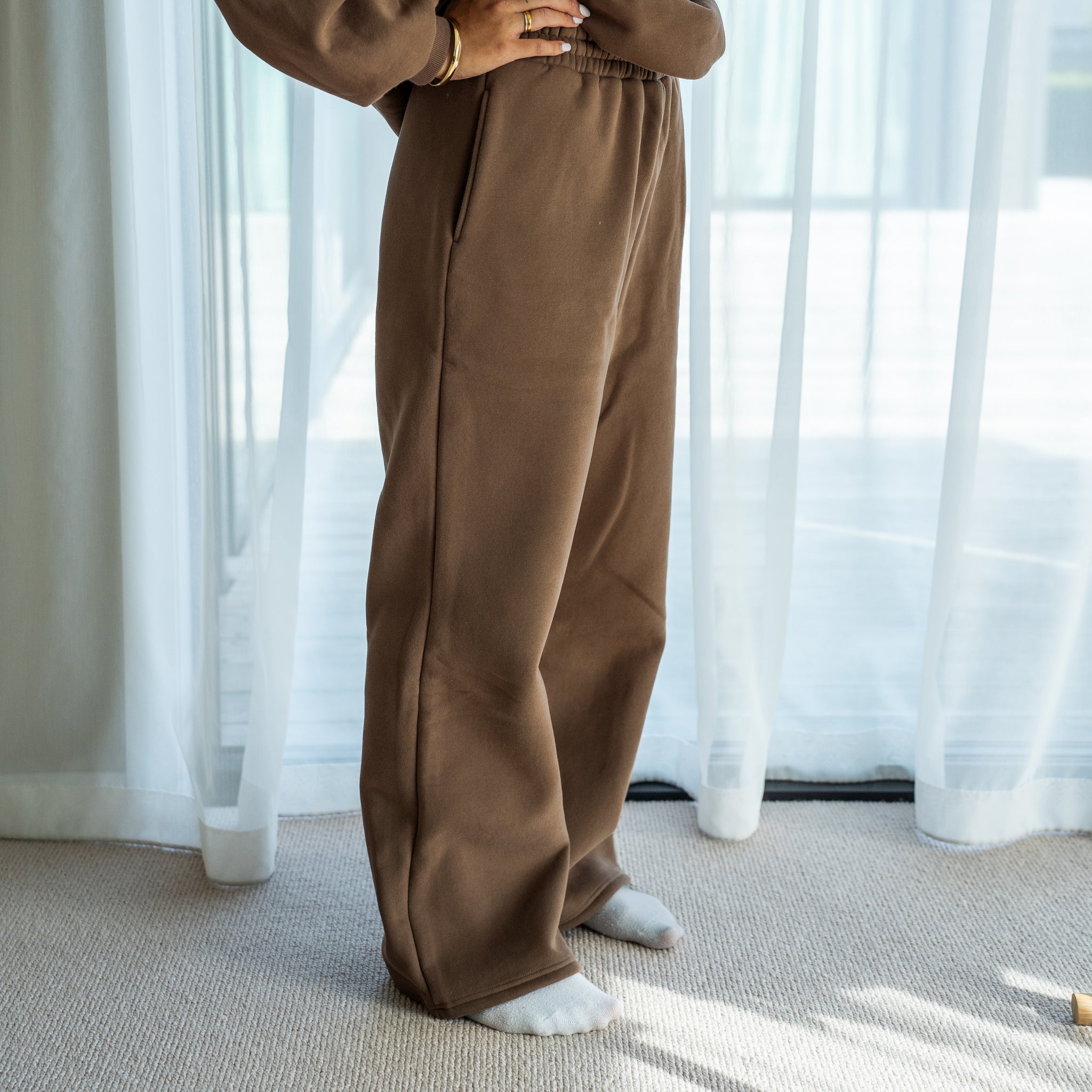 Staple Puff Straight-Leg Jogger - Cocoa/Cream