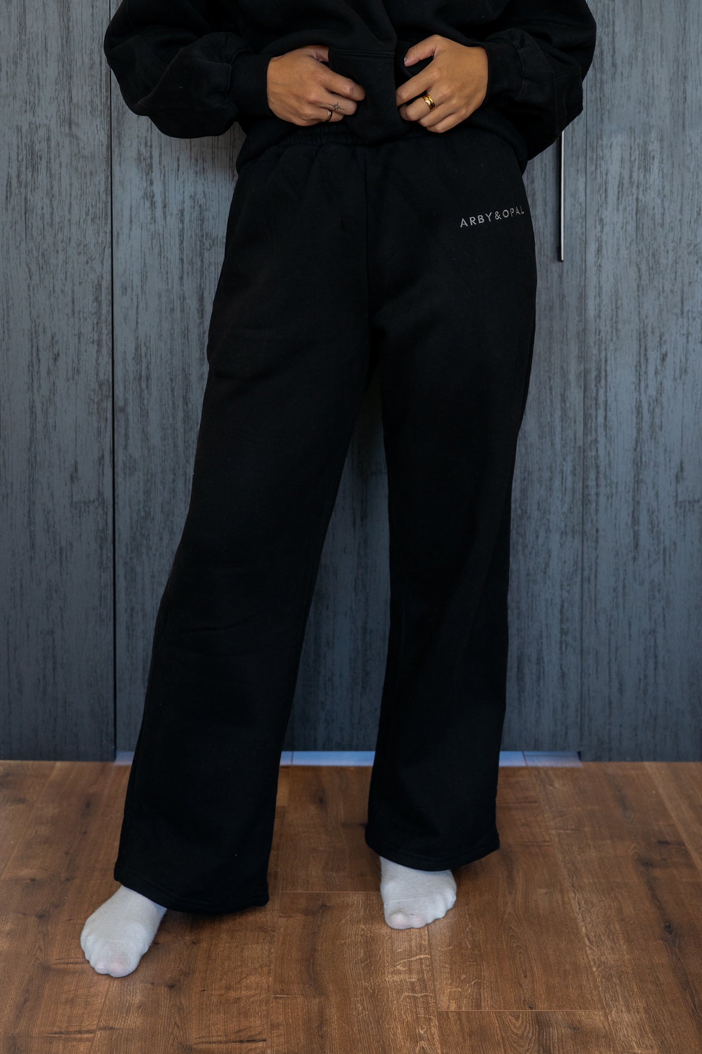 Core Straight Leg Jogger - Black