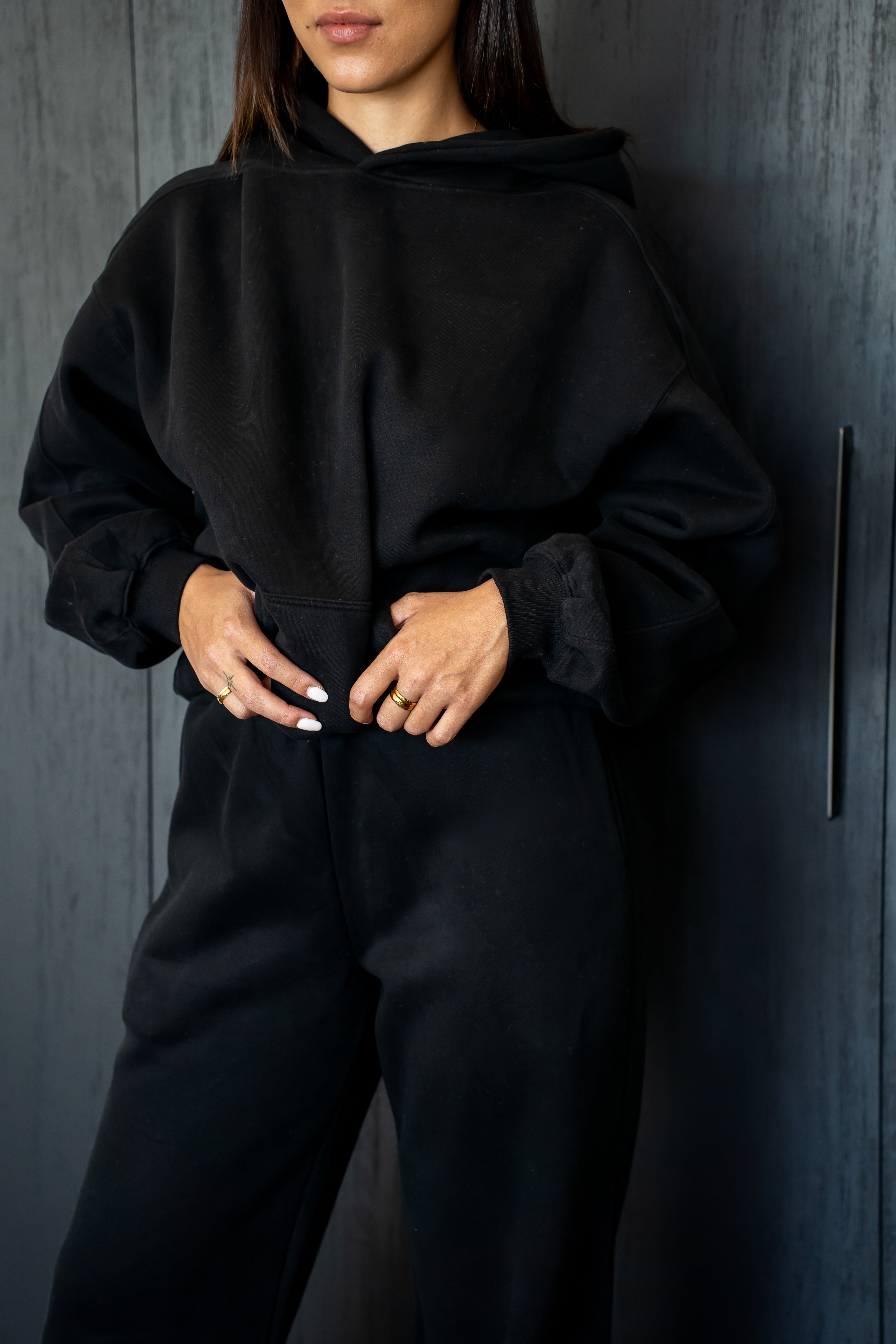Signature Full-Length Hoodie - Black