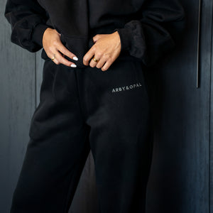 Core Straight Leg Jogger - Black