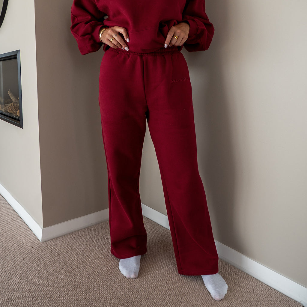 Core Straight Leg Jogger - Merlot
