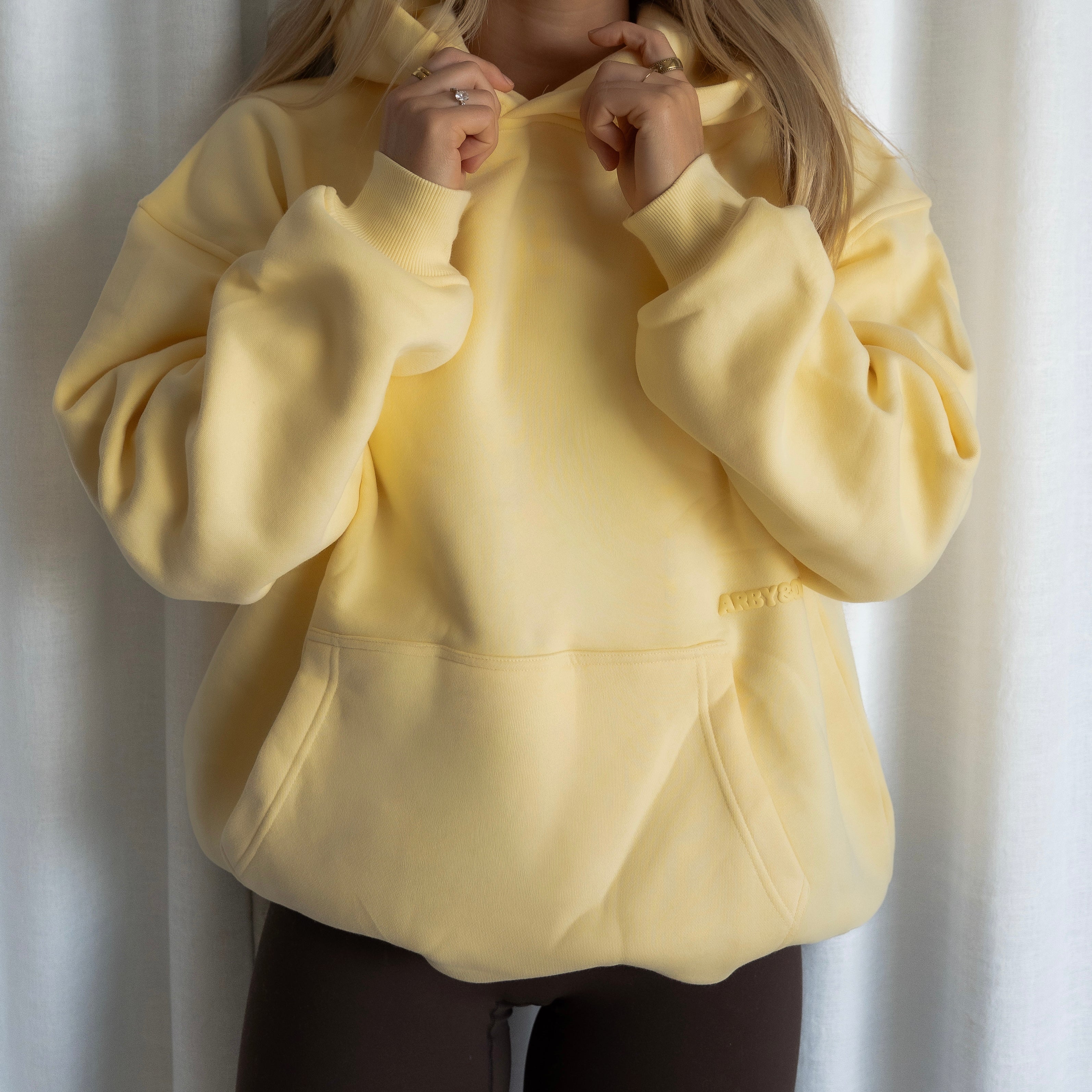 SUNDAY Hoodie - Buttercup