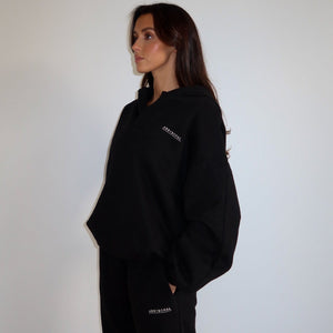 Open Collar Capsule Joggers - Black
