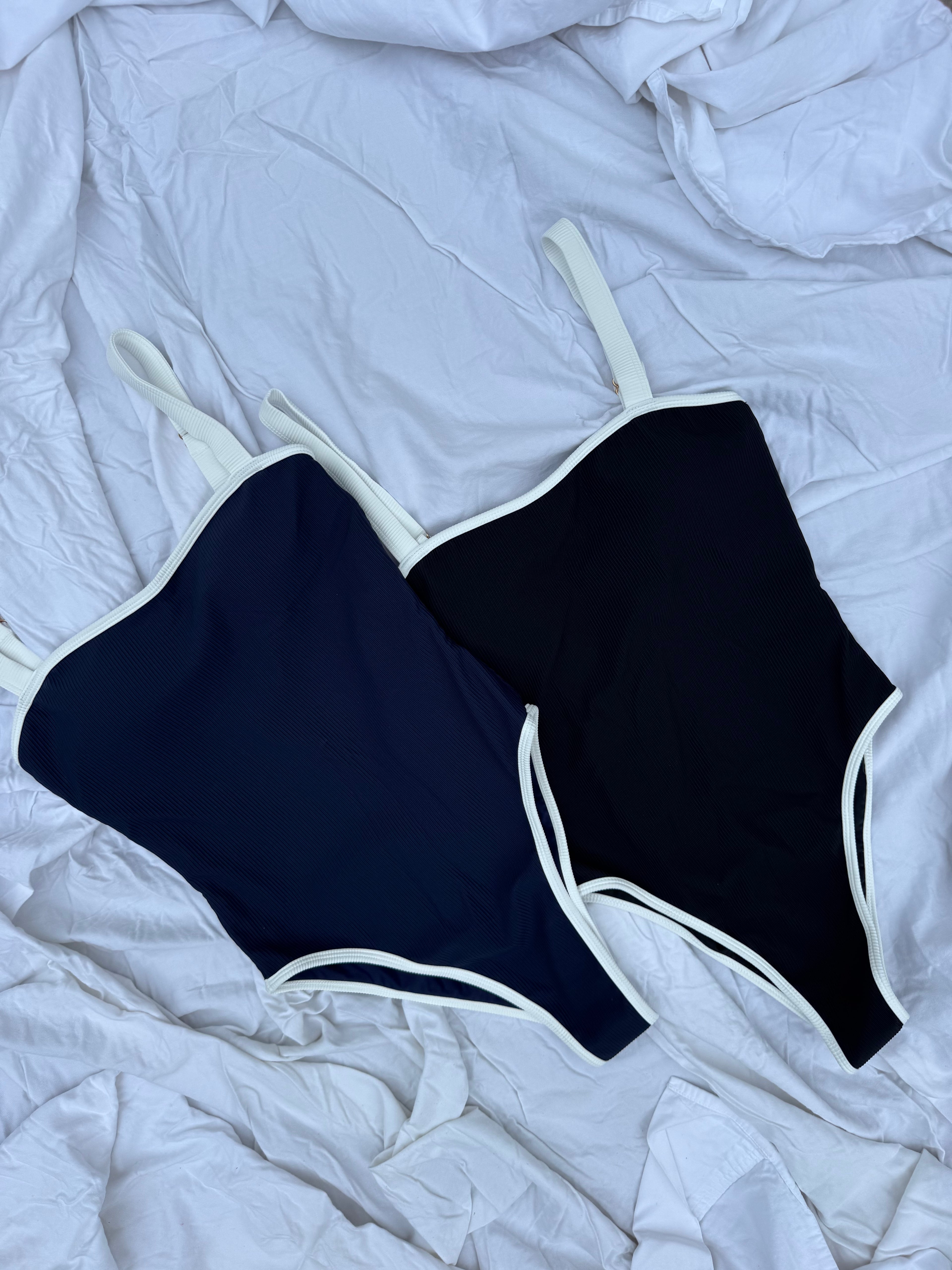 MAE One-Piece - True Navy