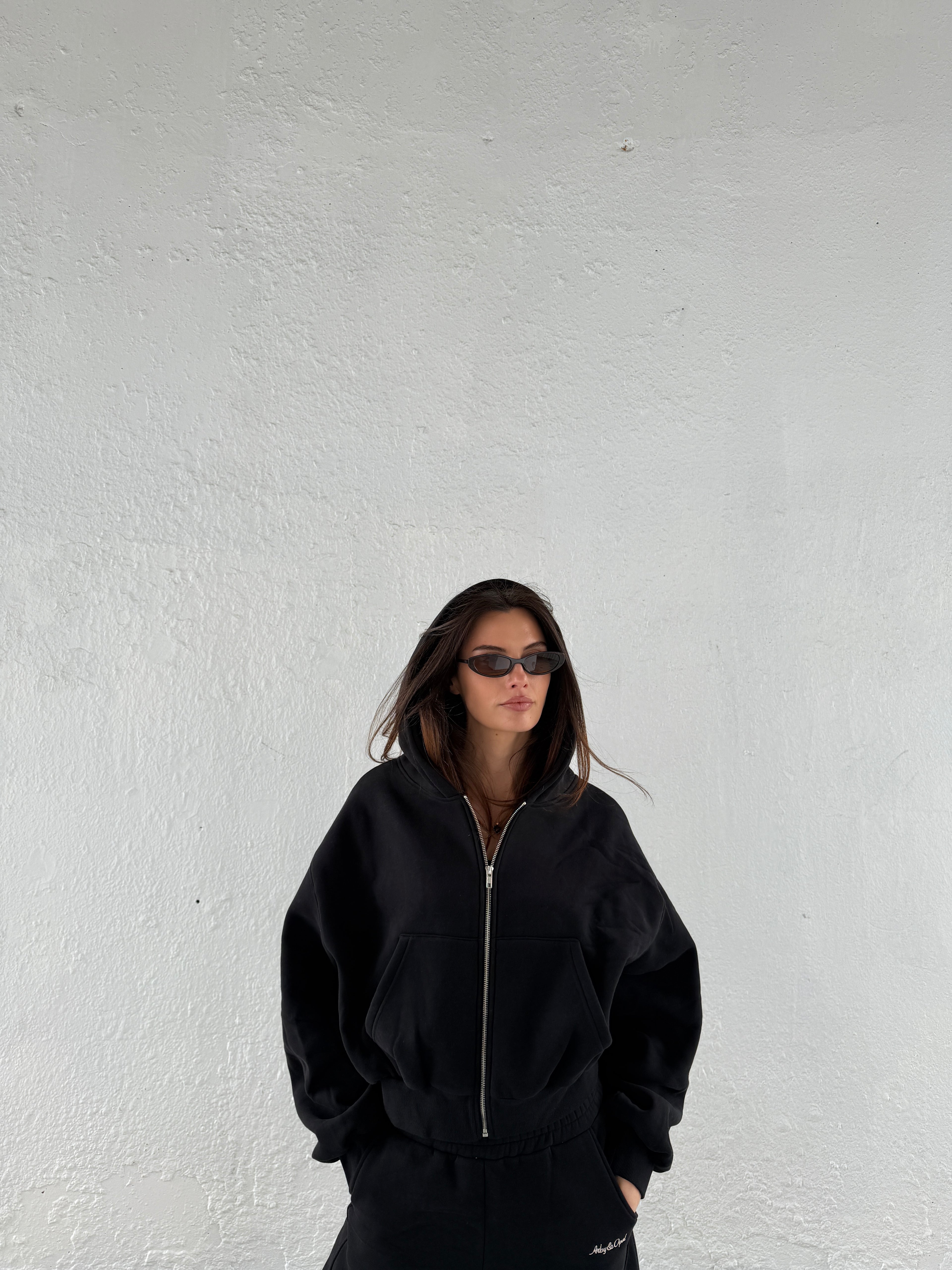 Uniform Zipper - Onyx