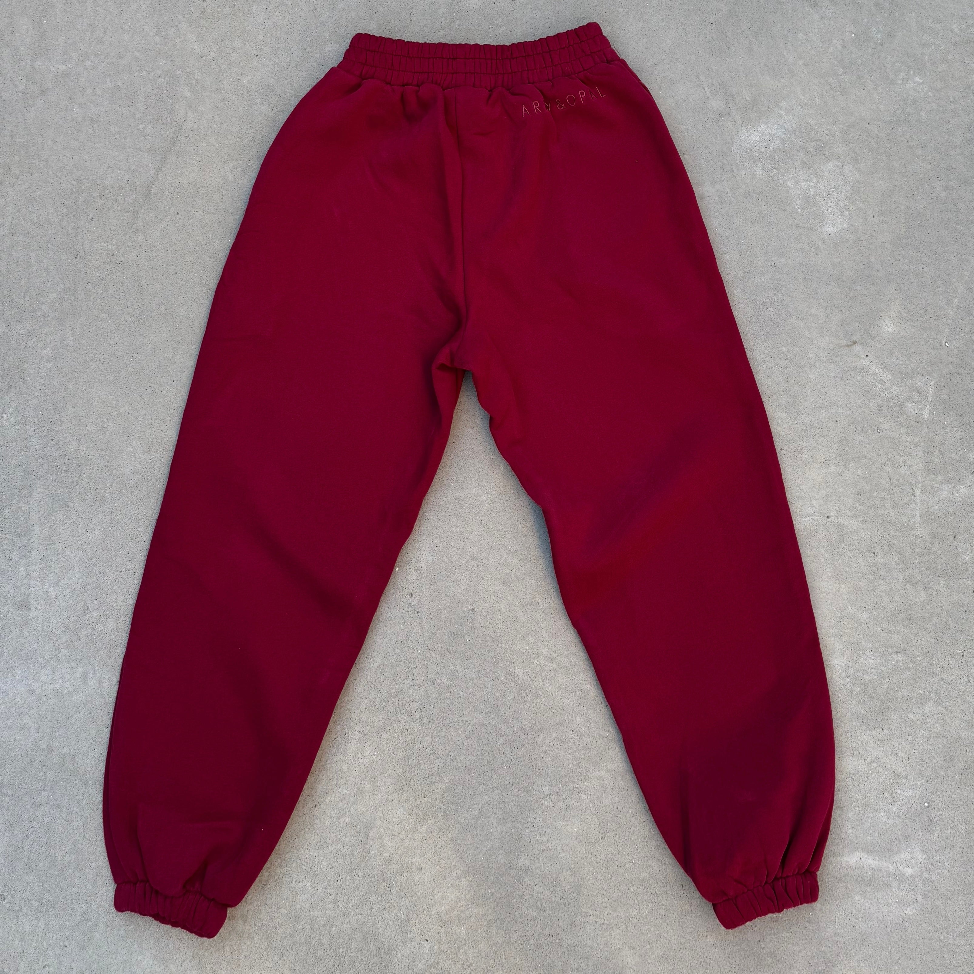 Signature Cuffed Jogger - Merlot