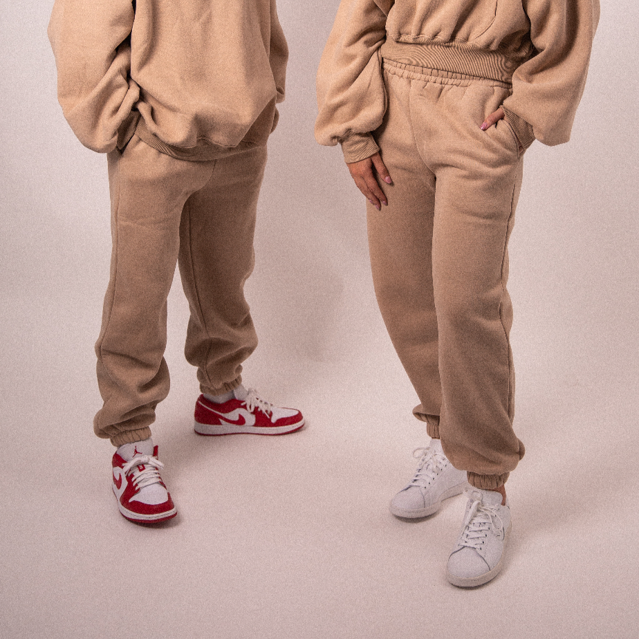 Signature Cuffed Jogger - Caramel